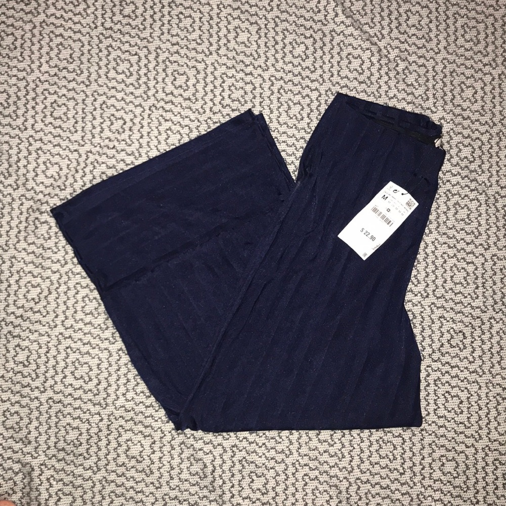 NEW!! Zara Blue Cropped Trousers